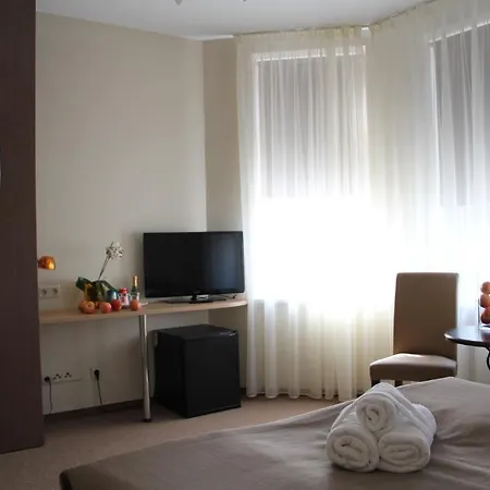 Dzintars Hotel Aparthotel 3*