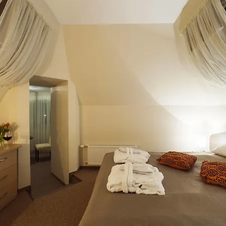 Dzintars Hotel Aparthotel 3*